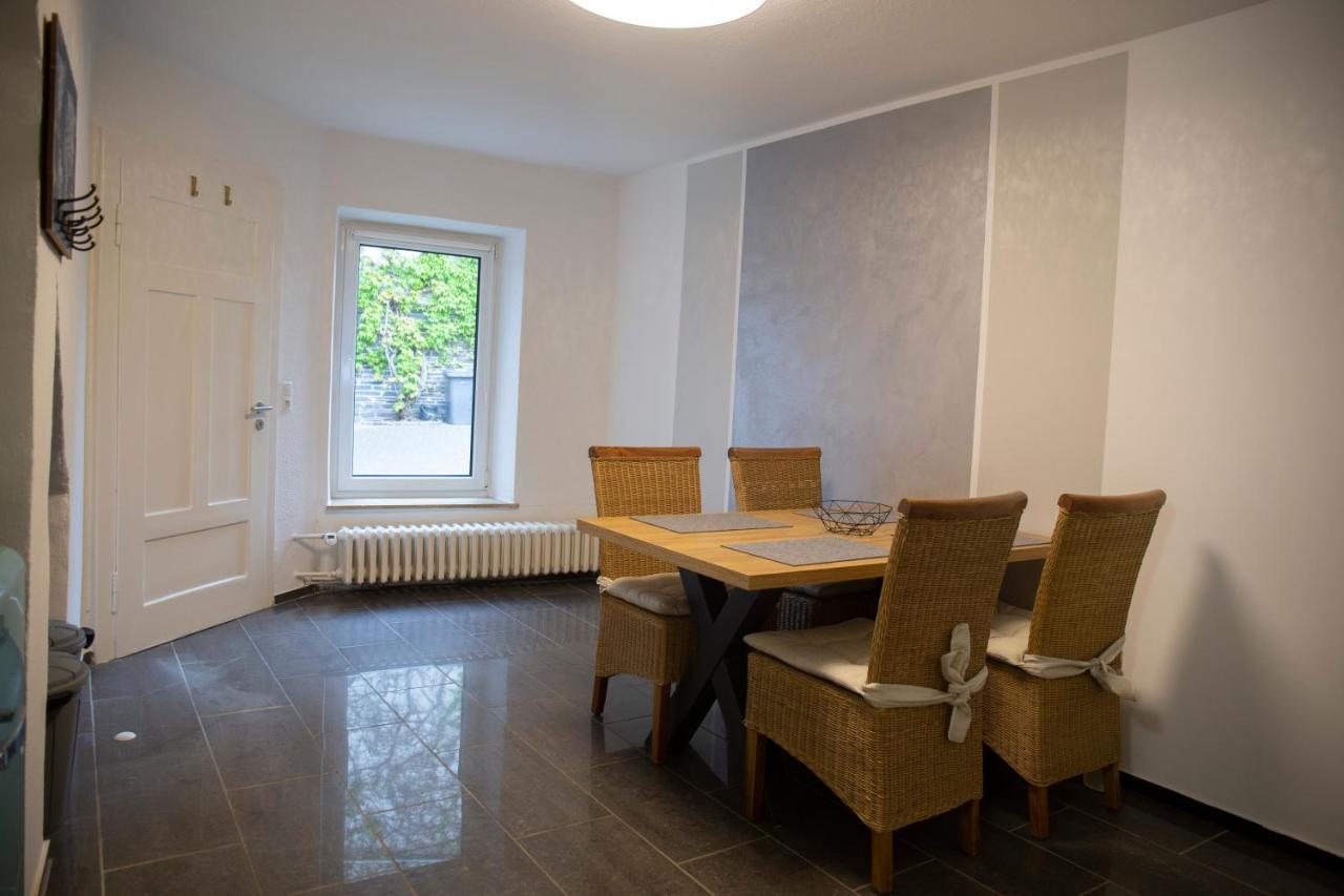 Ferienwohnung mitten in Saarburg Exterior foto